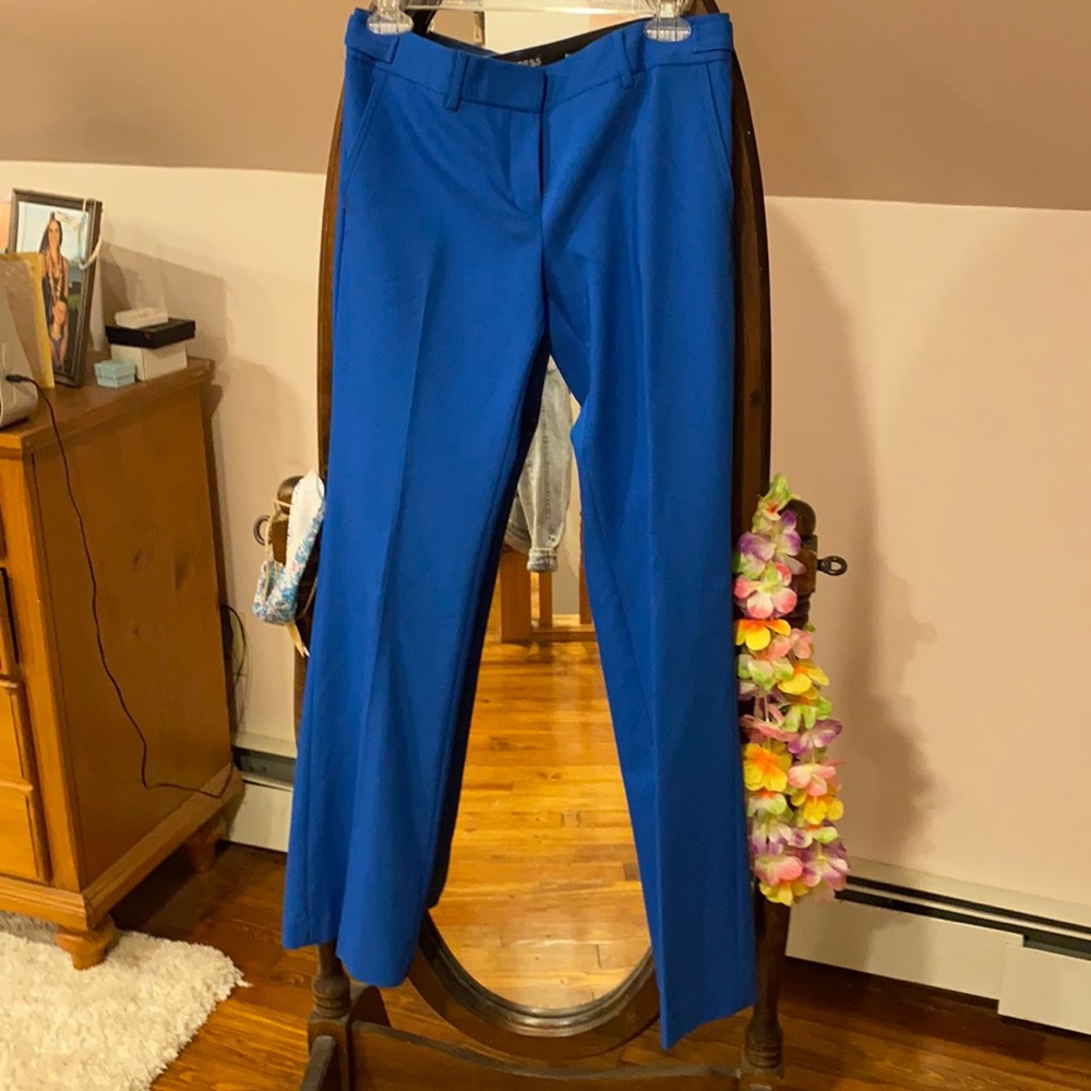 Women’s dress pants